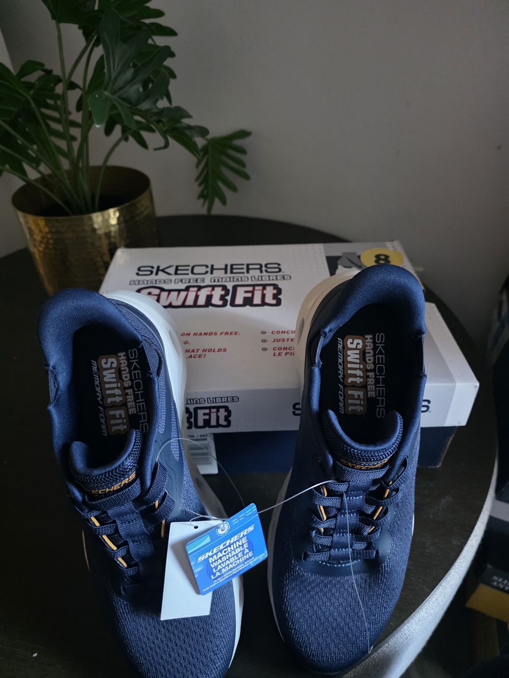 Skechers Men’s Navy Swift Fit Lightweight Sneaker